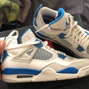 Air Jordan retro 4’s